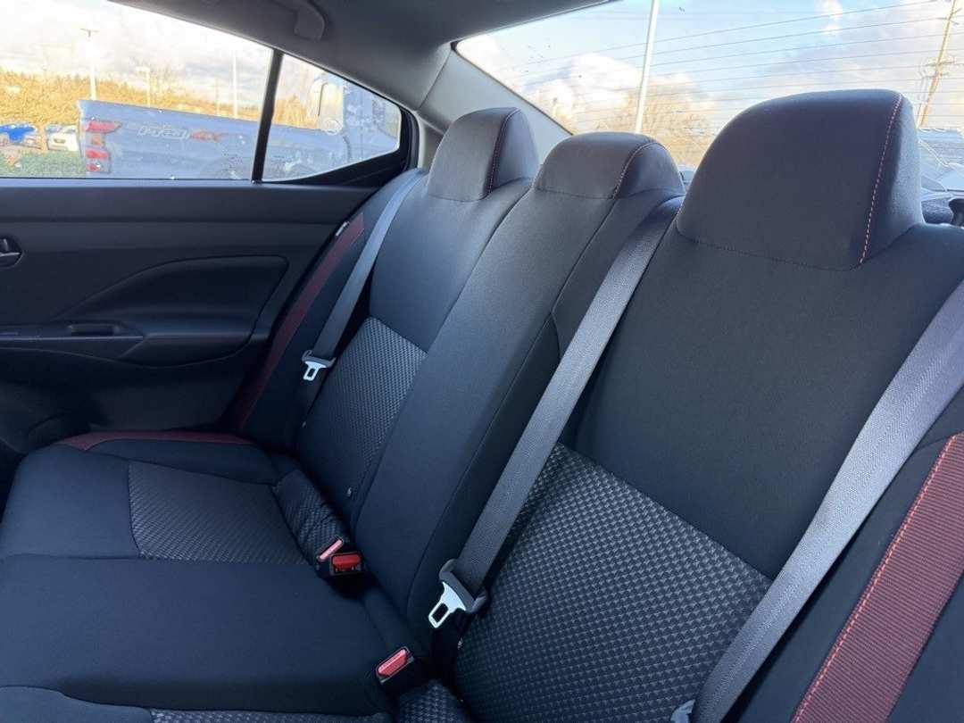 2025 Nissan Versa 1.6 SR - Image 28