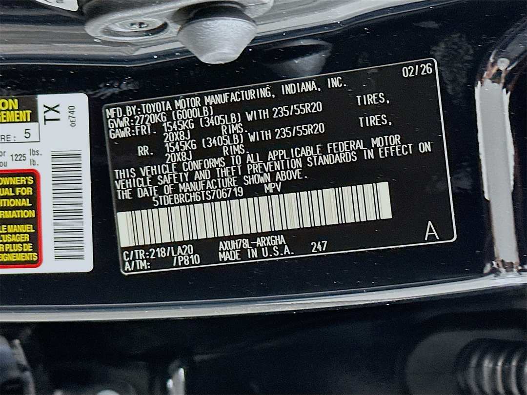 2026 Toyota Highlander Platinum - Image 35