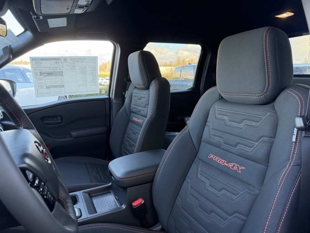 2026 Nissan Frontier PRO4X - Image 15