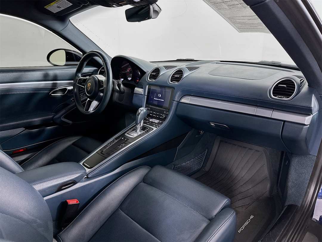 2018 Porsche 718 Cayman Base - Image 26