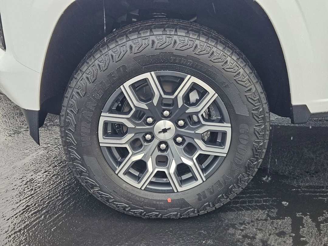 2026 Chevrolet Colorado Z71 - Image 45