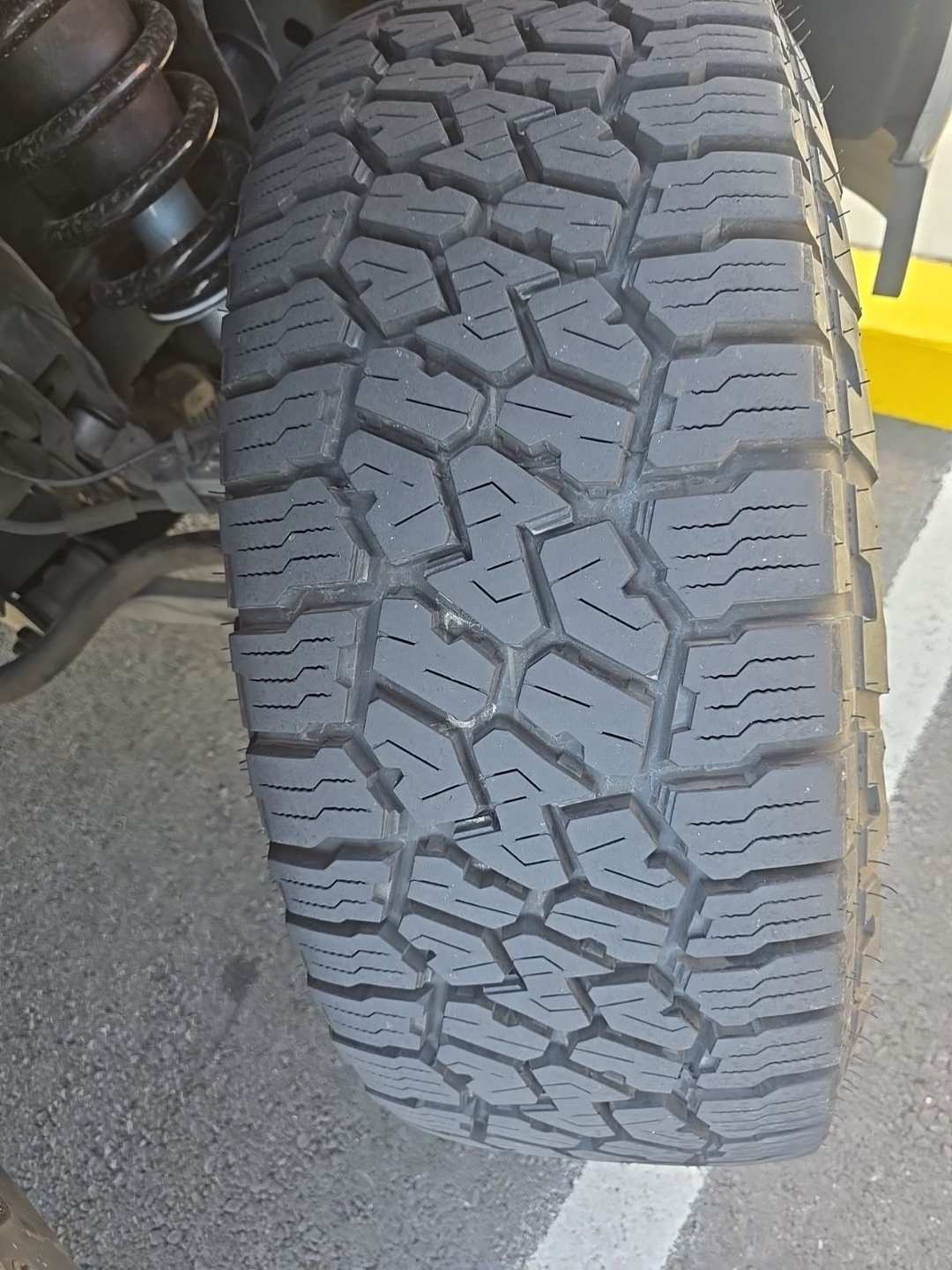 2014 Chevrolet Silverado 1500 LT - Image 3