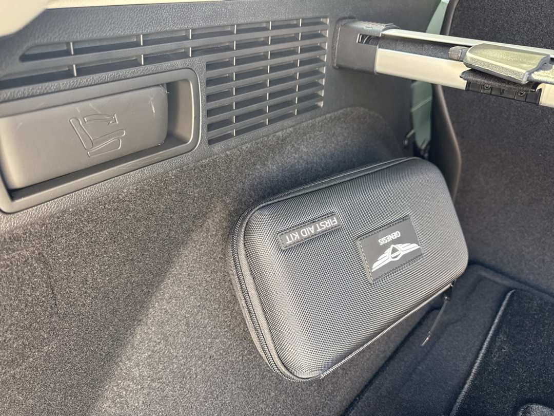 2026 Genesis Gv70 2.5T Select - Image 15