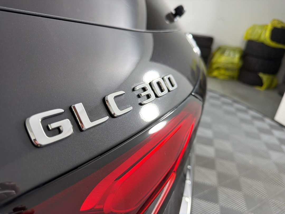 2026 Mercedes-Benz GLC GLC 300 - Image 12