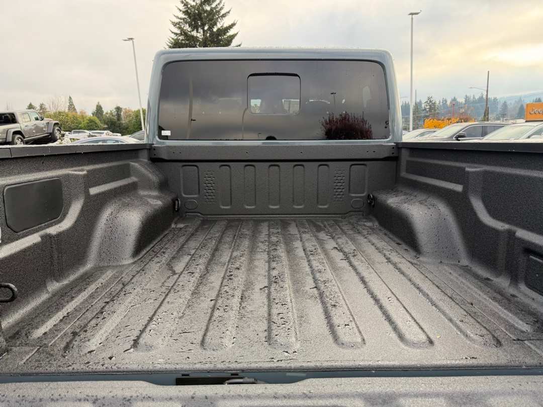 2026 Jeep Gladiator Sport S - Image 10