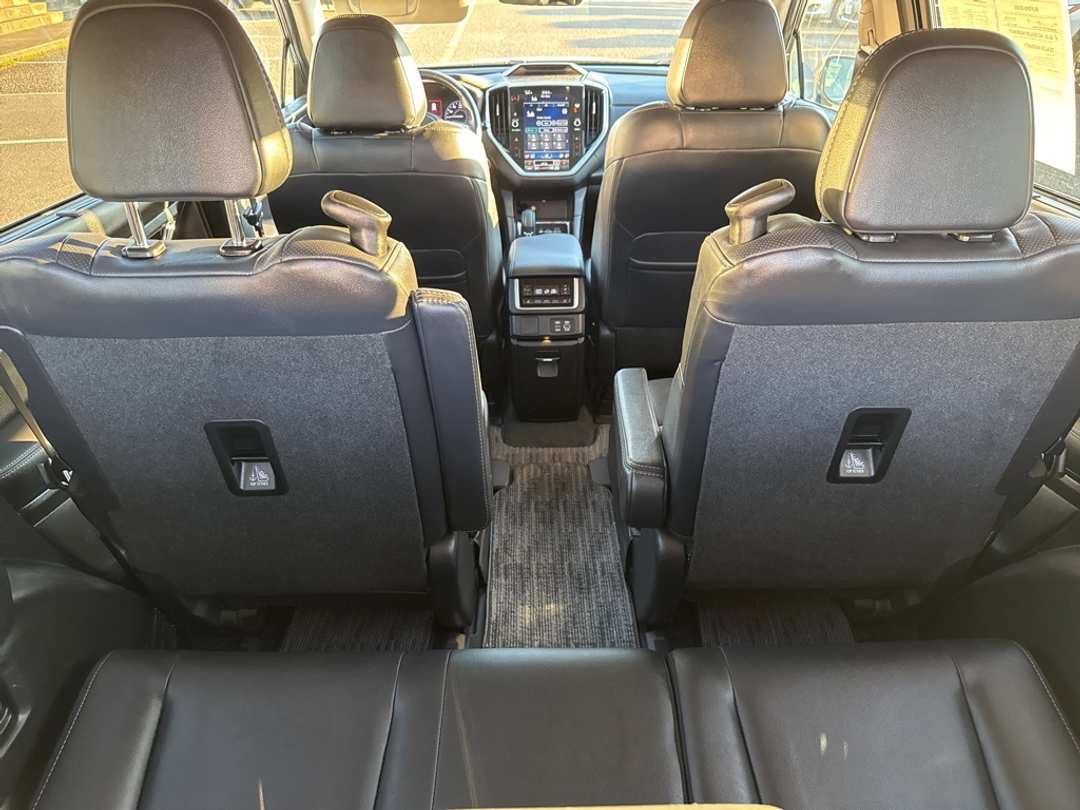 2023 Subaru Ascent Limited - Image 29