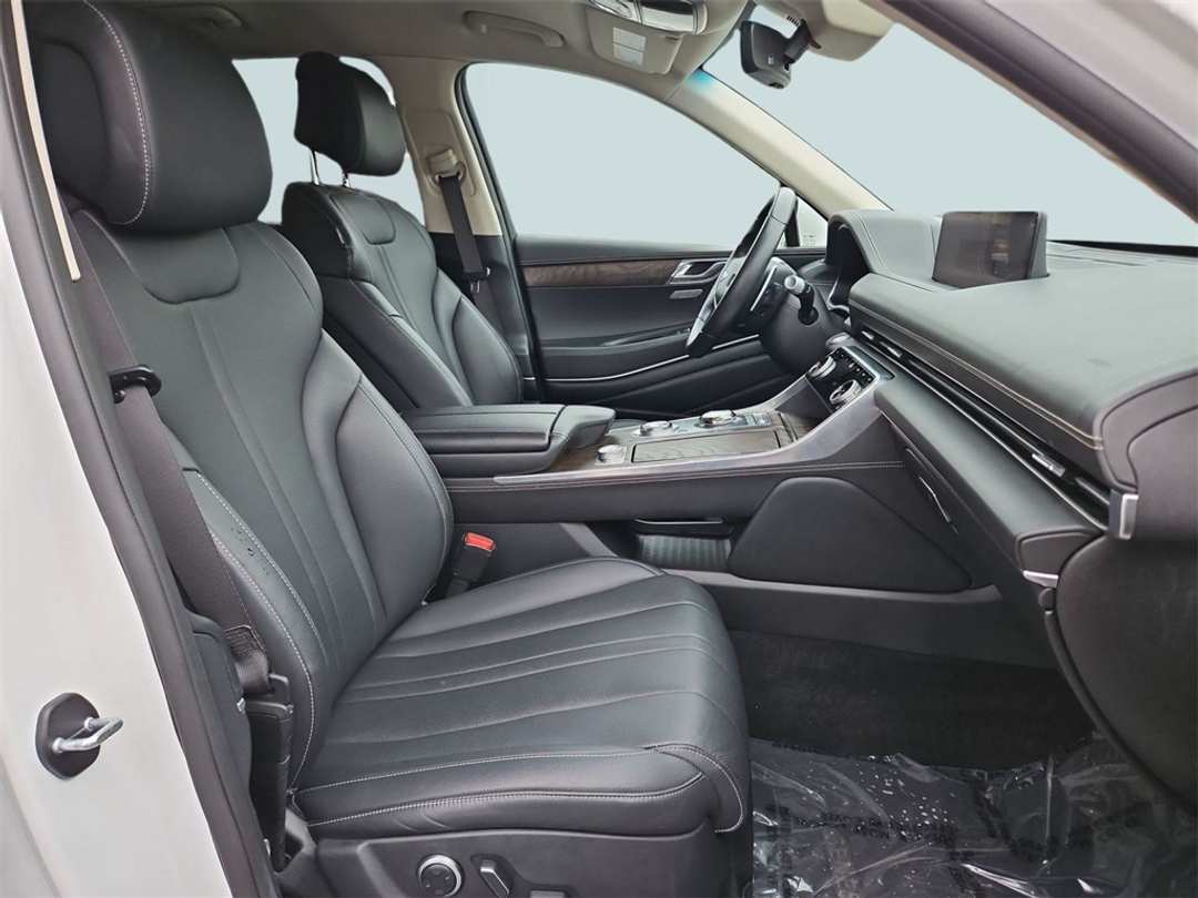 2024 Genesis Gv80 2.5T - Image 28