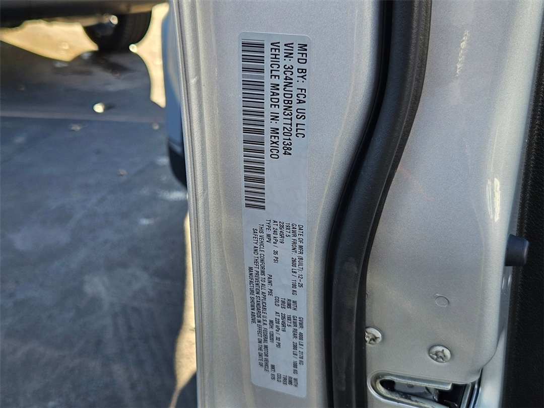 2026 Jeep Compass Latitude - Image 39