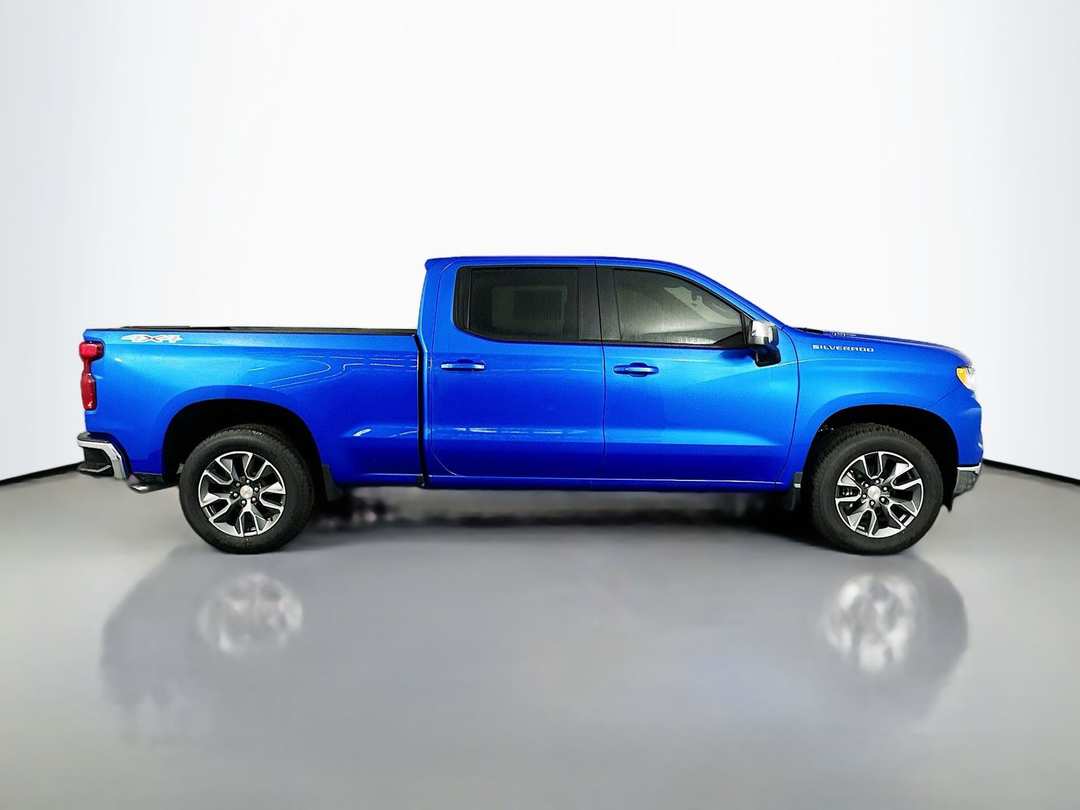 2026 Chevrolet Silverado 1500 LT - Image 9