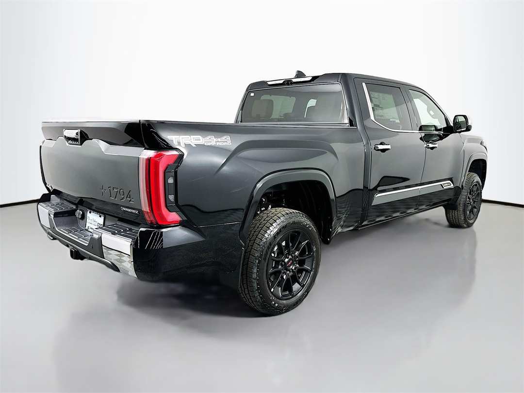 2026 Toyota Tundra 1794 Edition - Image 7