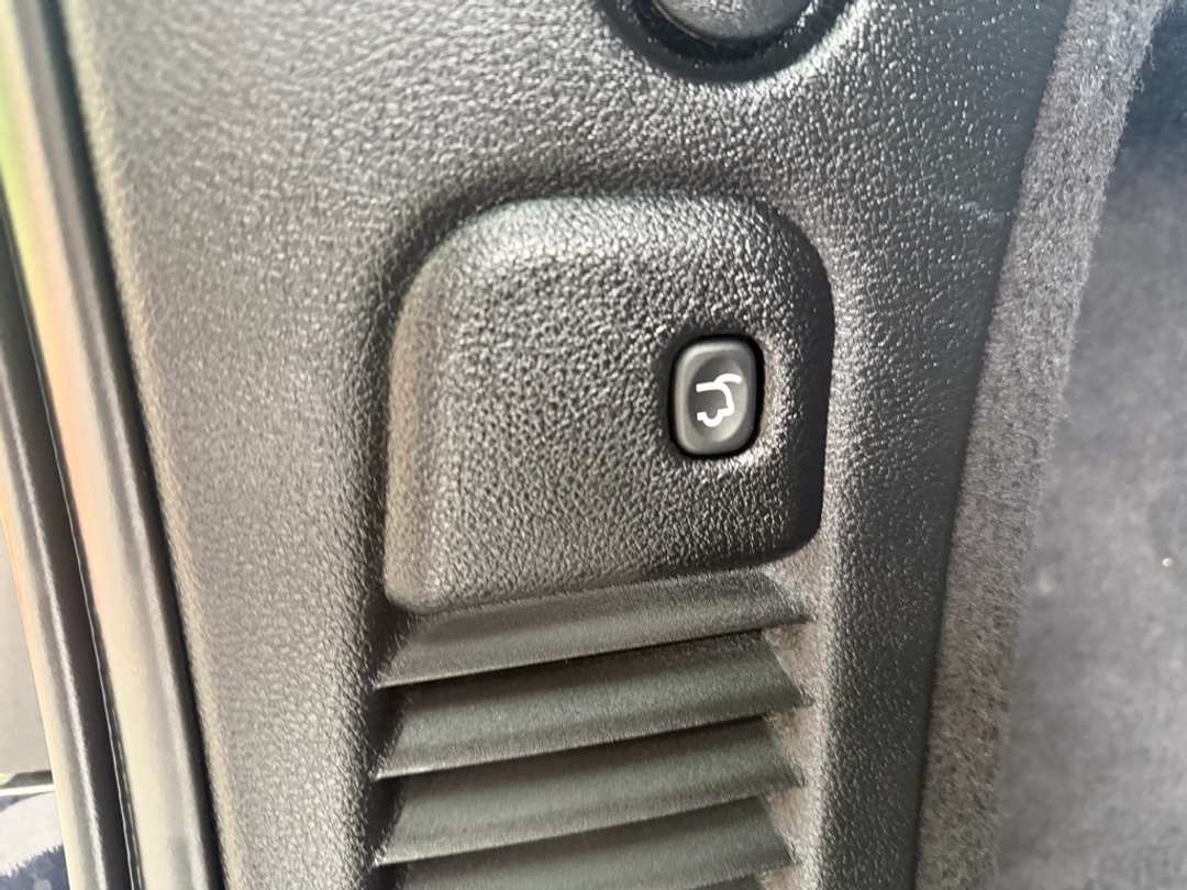 2025 Dodge Durango SRT Hellcat - Image 25