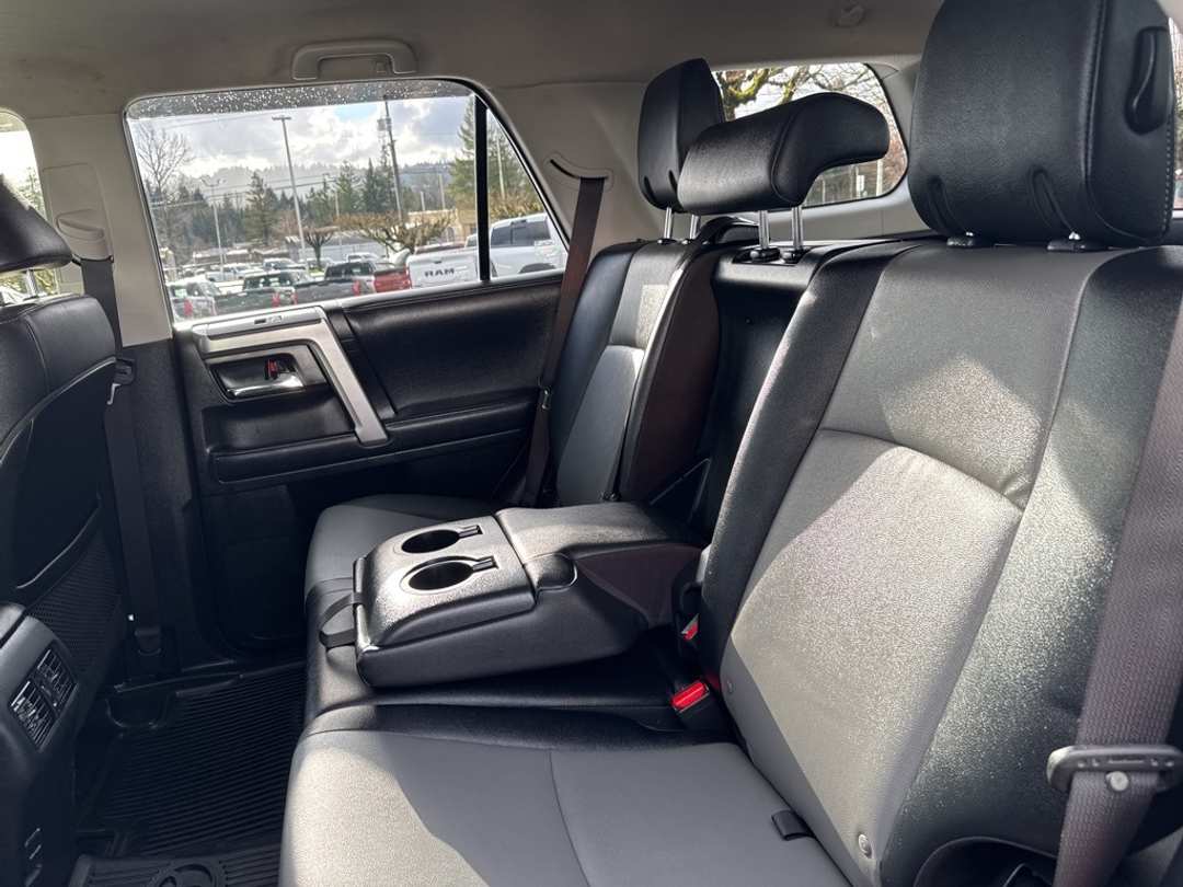 2019 Toyota 4Runner - Image 25