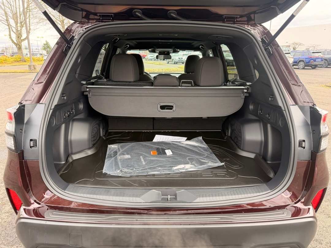 2026 Subaru Forester Premium - Image 19