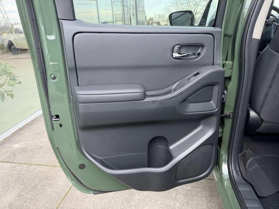 2026 Nissan Frontier SV - Image 33