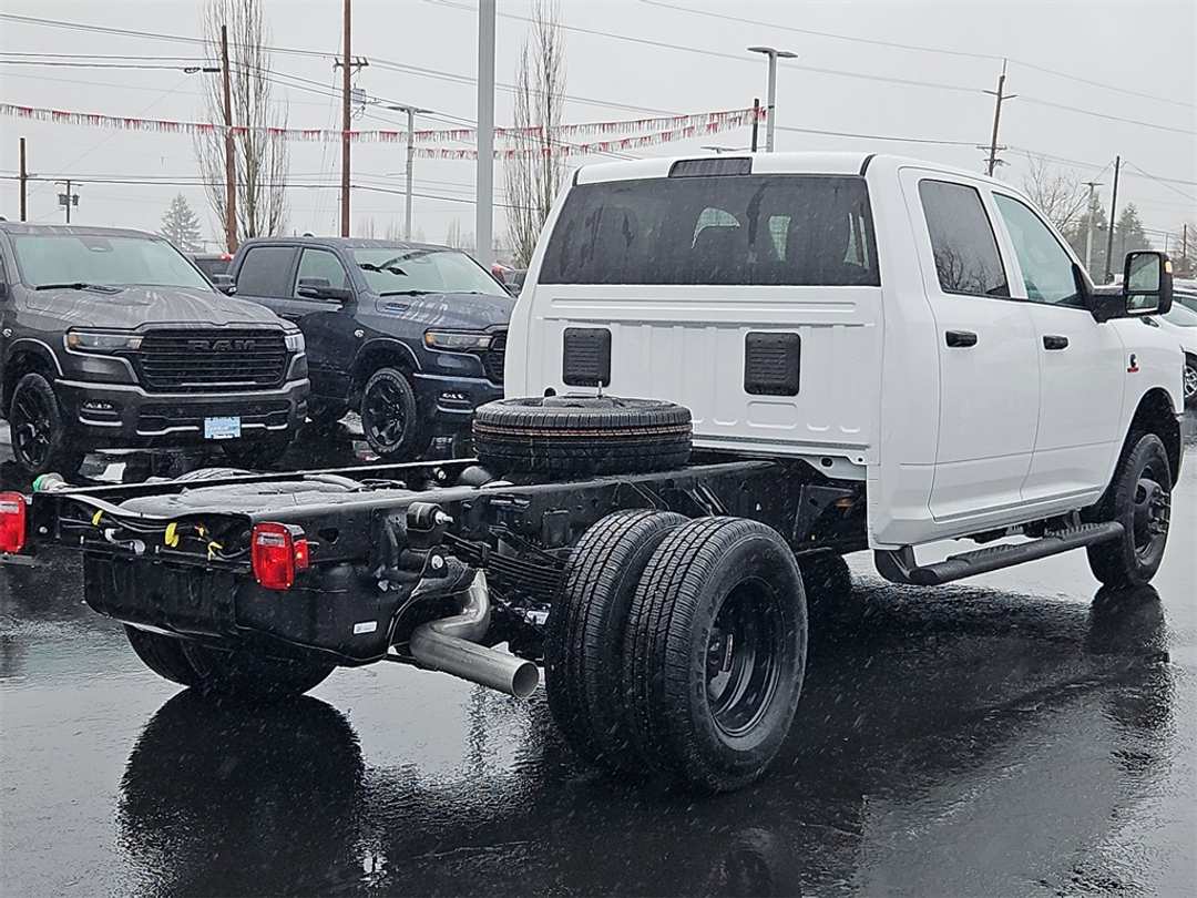 2026 Ram 3500 Tradesman - Image 6