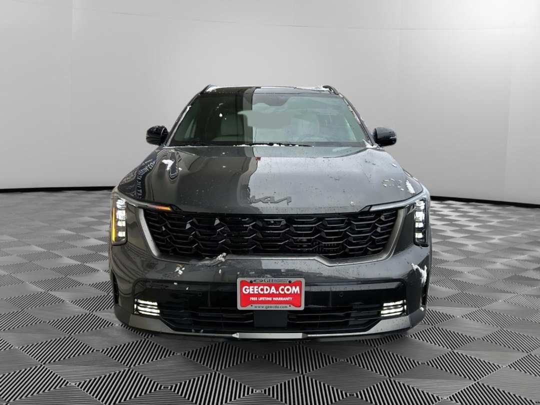 2026 Kia Sorento XLine SX Prestige - Image 2