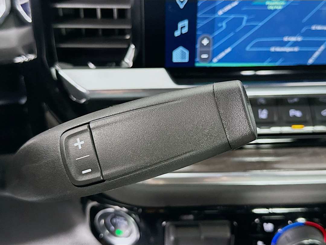 2025 Chevrolet Silverado 2500Hd LTZ - Image 18