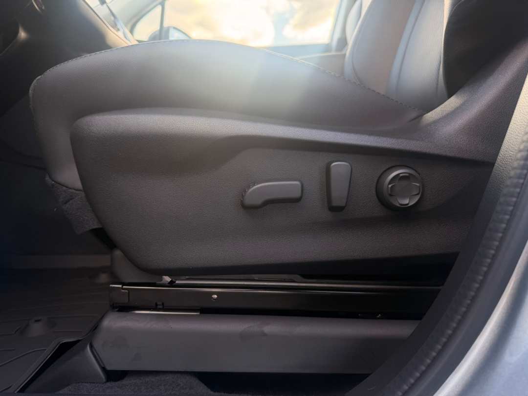 2026 Subaru Ascent Onyx Edition Touring - Image 17