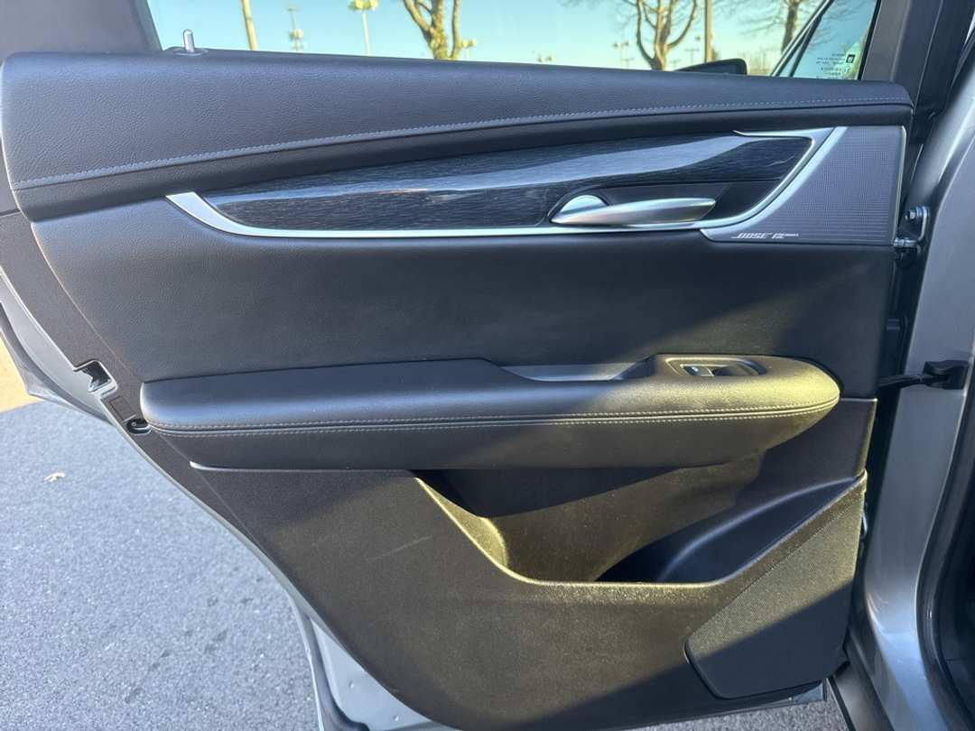 2023 Cadillac Xt5 Premium Luxury - Image 17