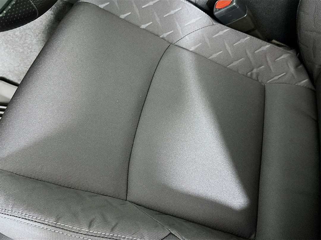 2025 Toyota Tacoma SR5 - Image 19