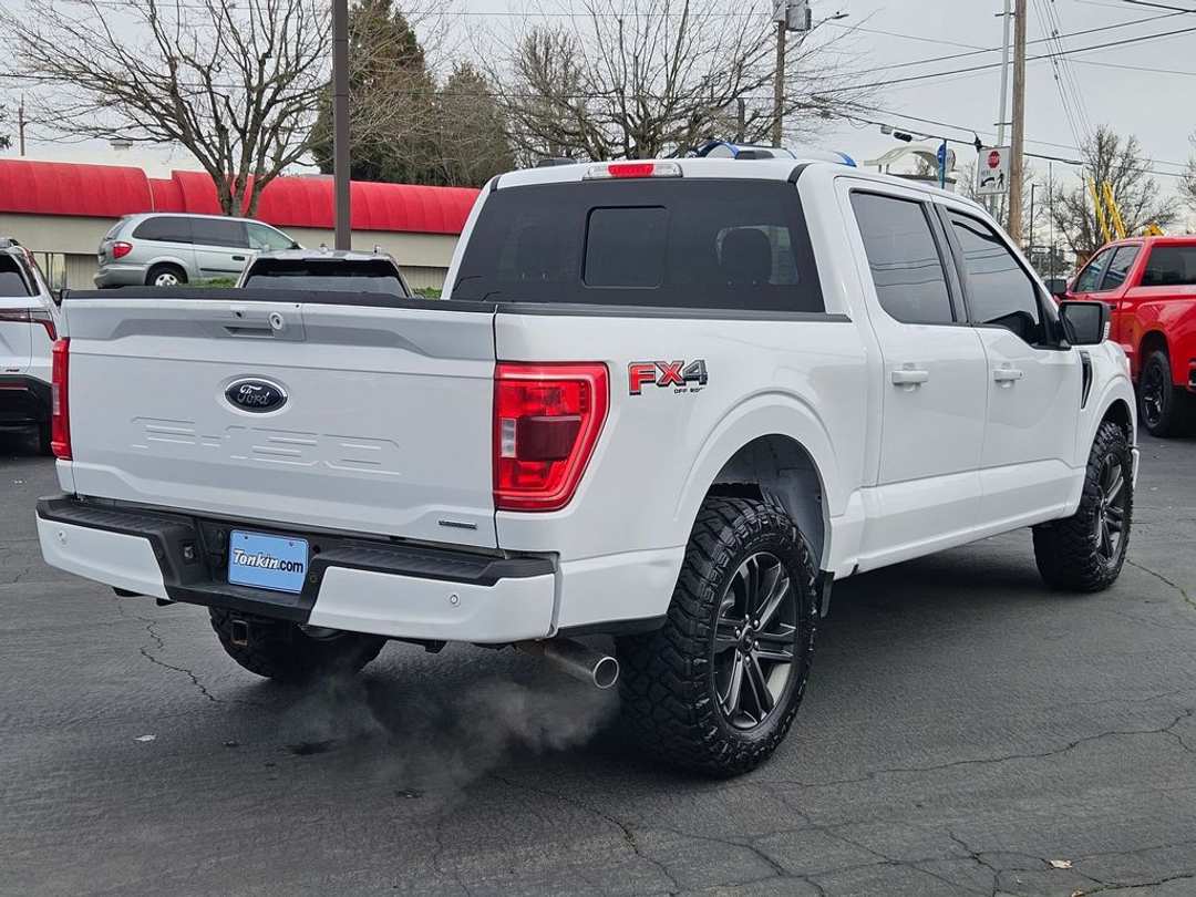 2022 Ford F-150 XLT - Image 6