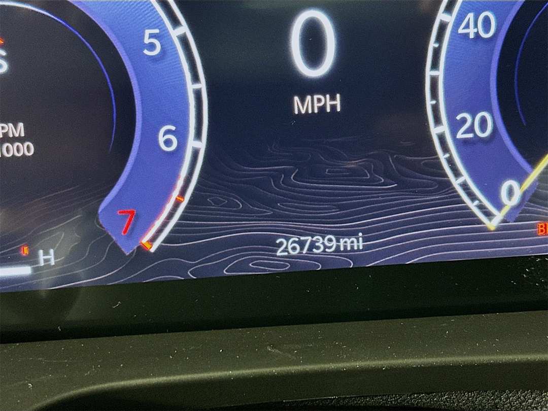 2022 Jeep Grand Cherokee Overland - Image 12