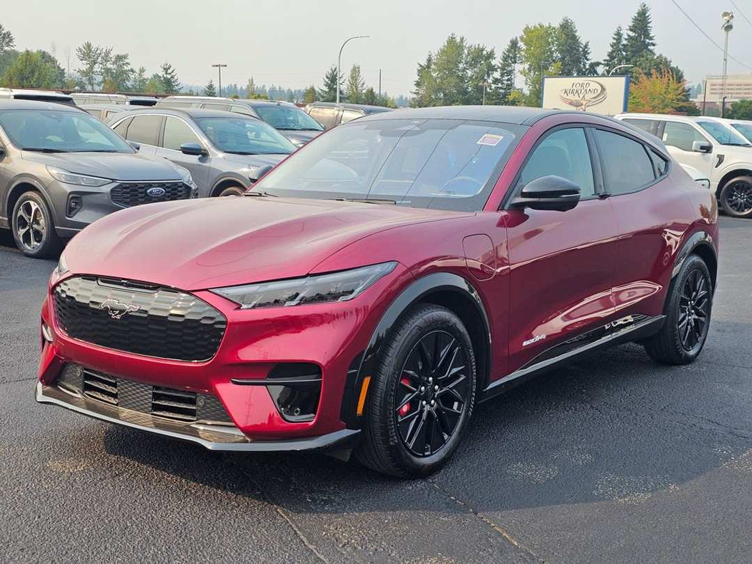 2025 Ford Mustang Mach-E Premium - Image 3