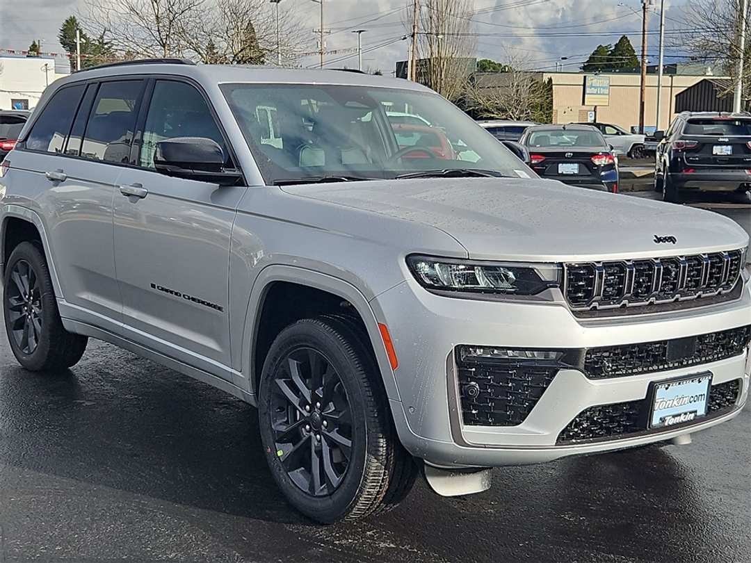 2026 Jeep Grand Cherokee Limited - Image 8