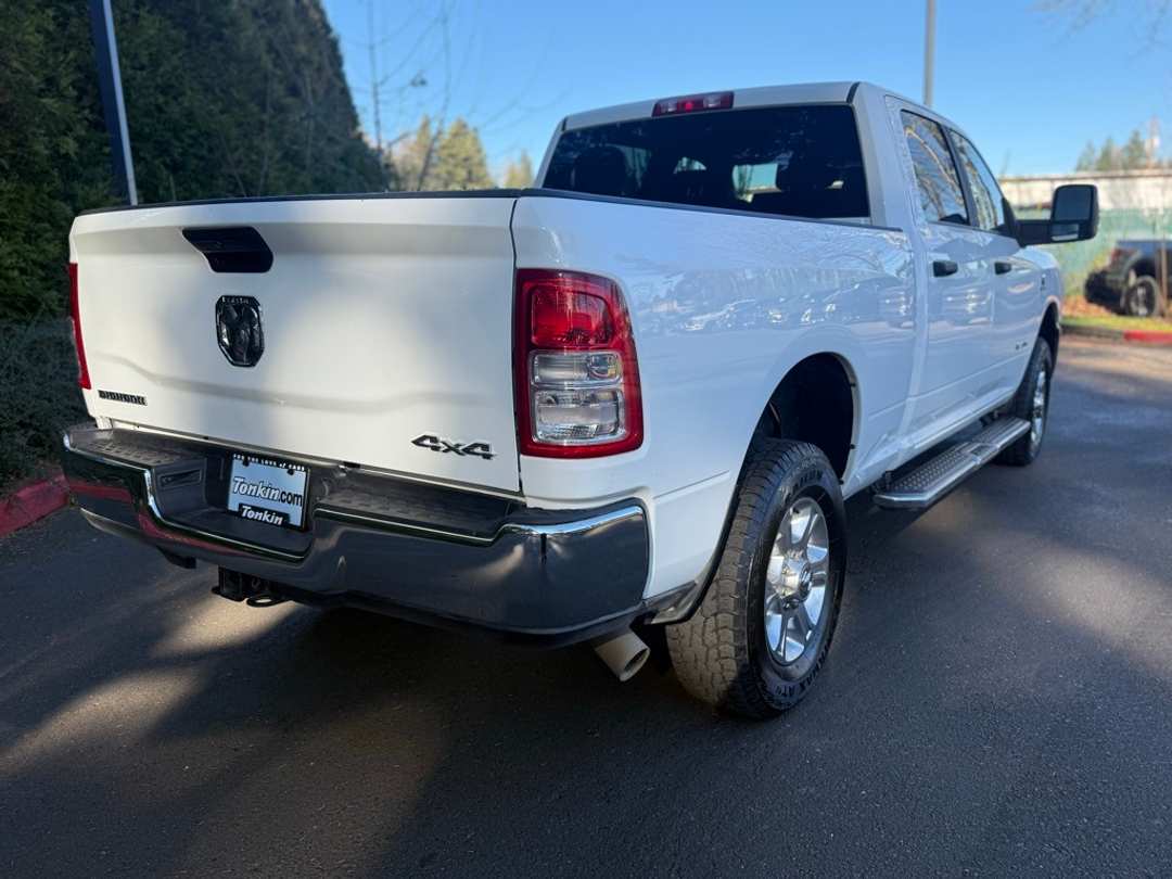 2024 Ram 2500 Big Horn - Image 15