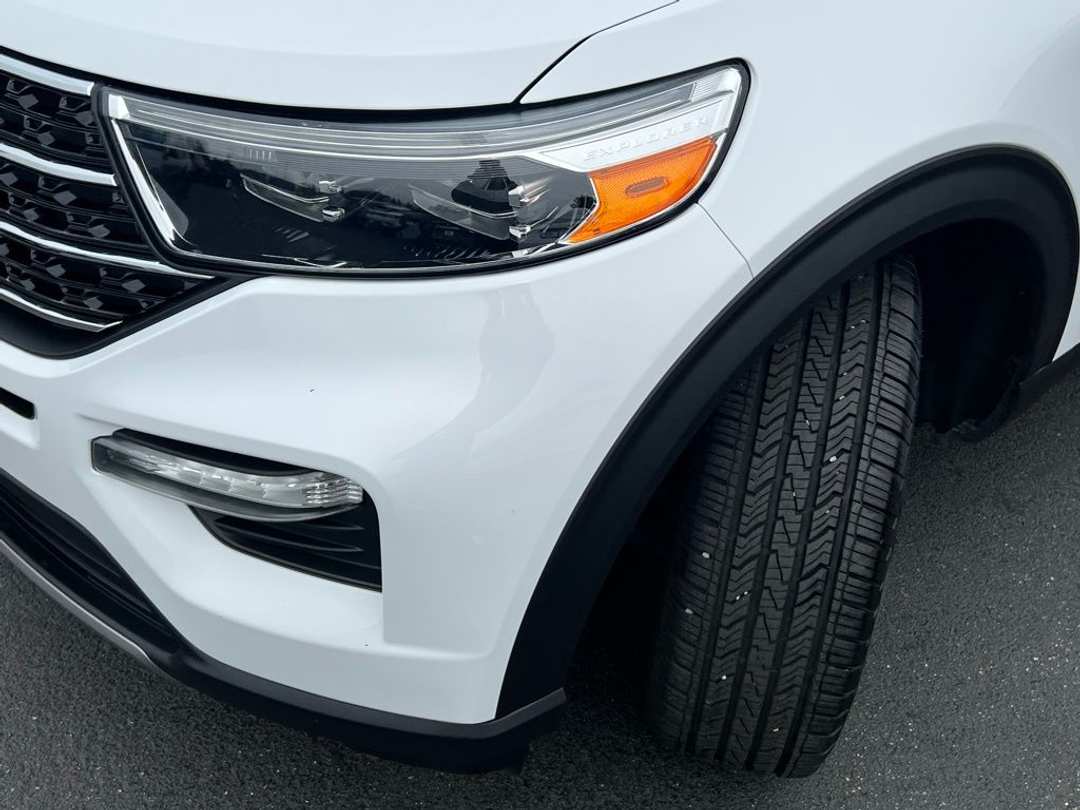 2020 Ford Explorer XLT - Image 3