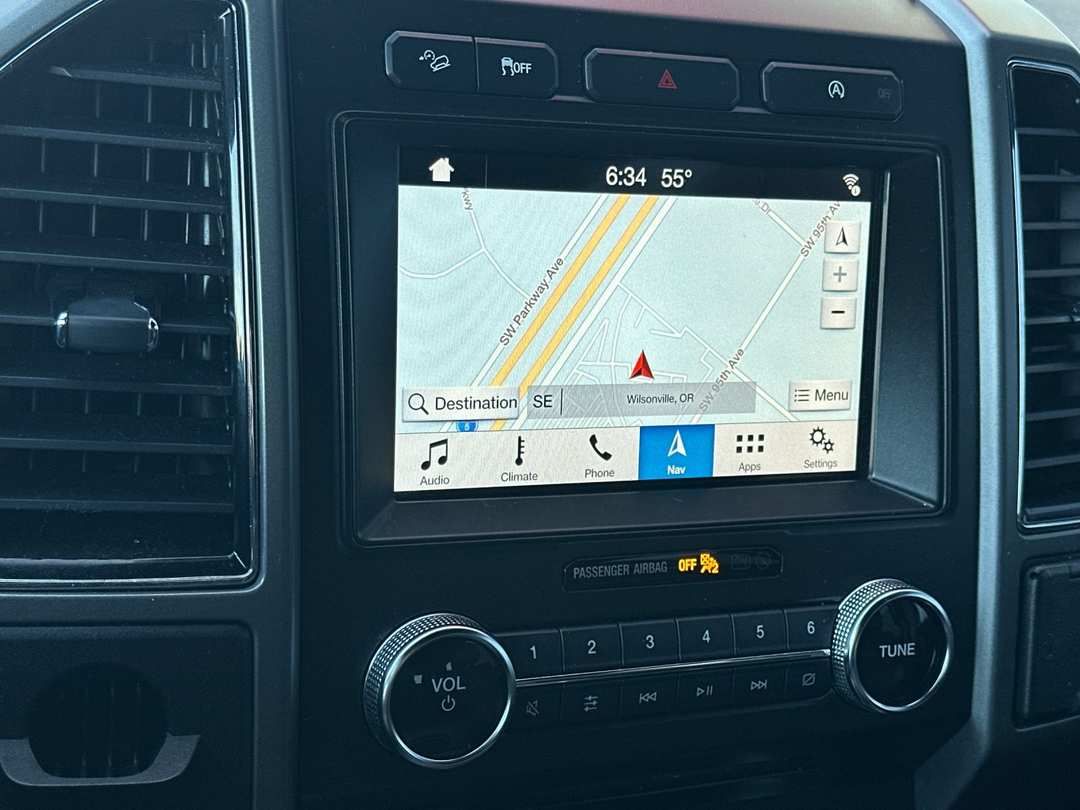 2018 Ford Expedition XLT - Image 18