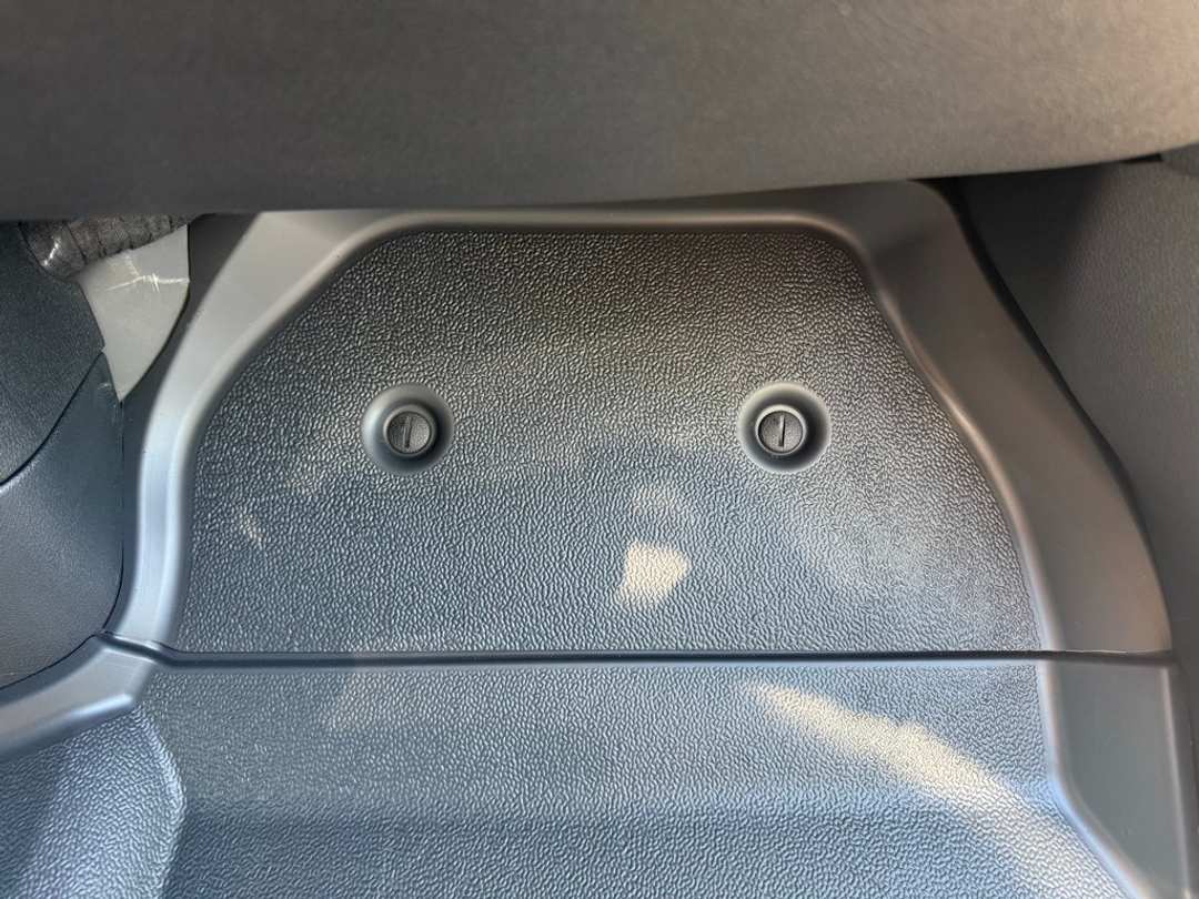 2025 Mercedes-Benz Sprinter 2500 Cargo 144 WB - Image 17