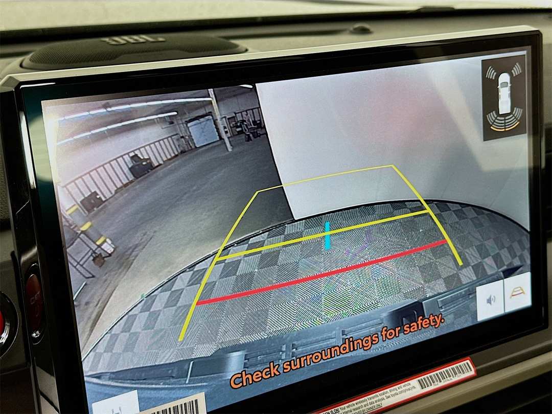 2025 Toyota Tacoma TRD Off Road - Image 14