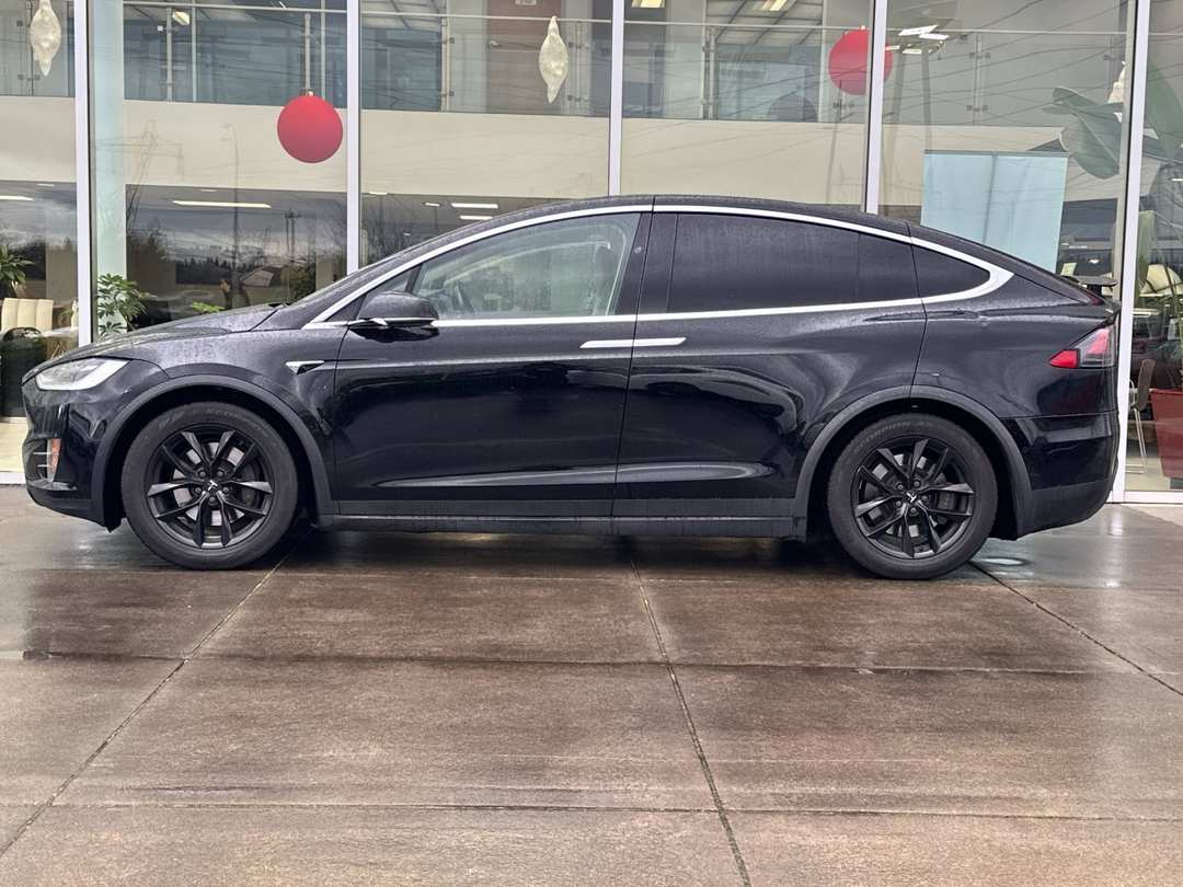 2018 Tesla Model X 100D - Image 6