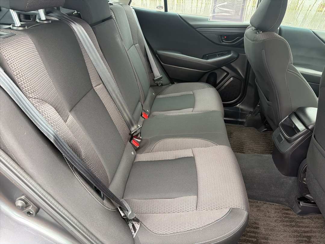 2021 Subaru Outback 2.5i - Image 21