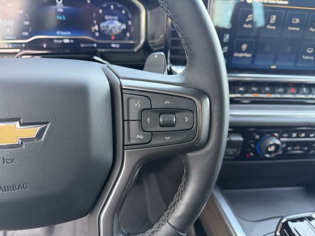 2025 Chevrolet Silverado 1500 High Country - Image 19