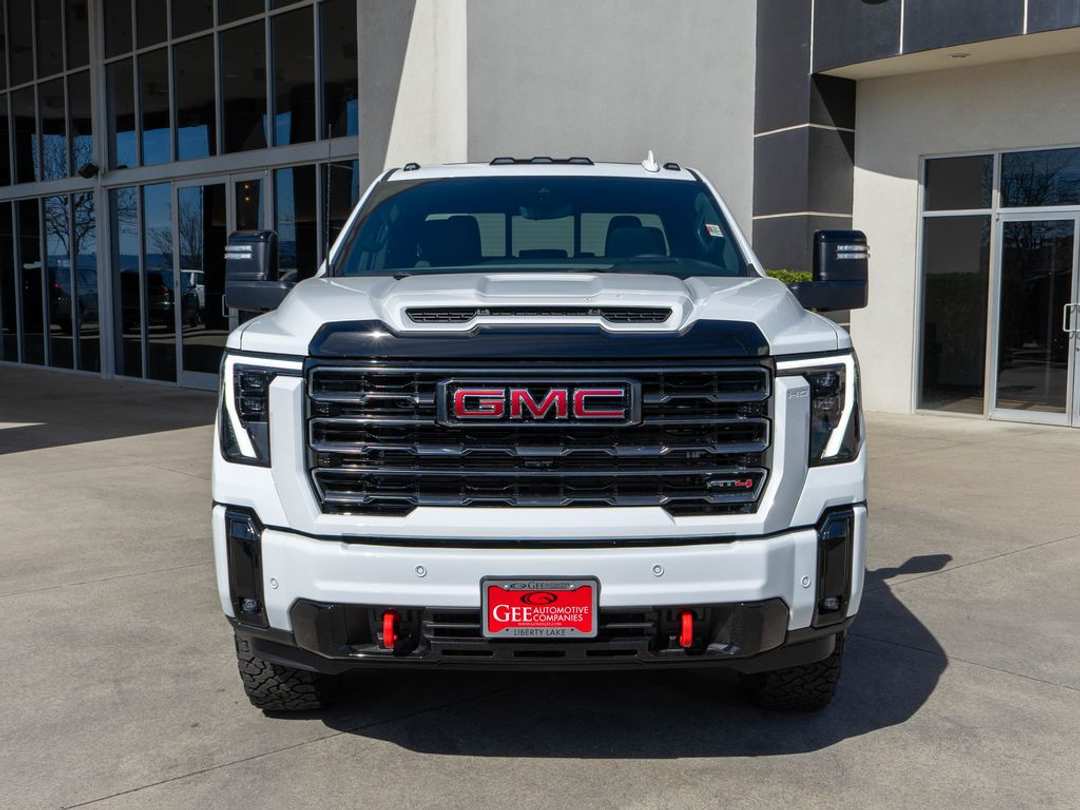2026 GMC Sierra 2500Hd AT4 - Image 2