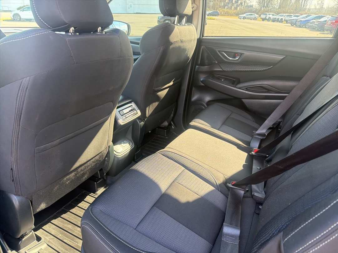 2023 Subaru Ascent Premium - Image 18
