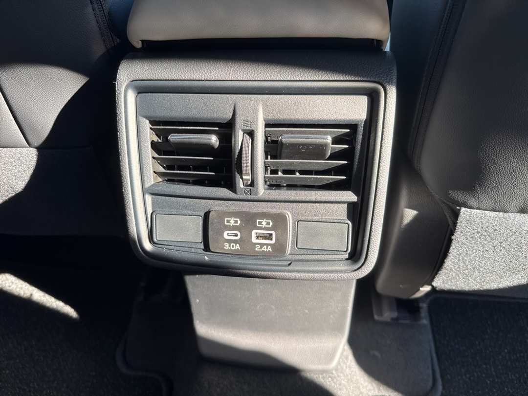 2026 Subaru Forester Premium - Image 25