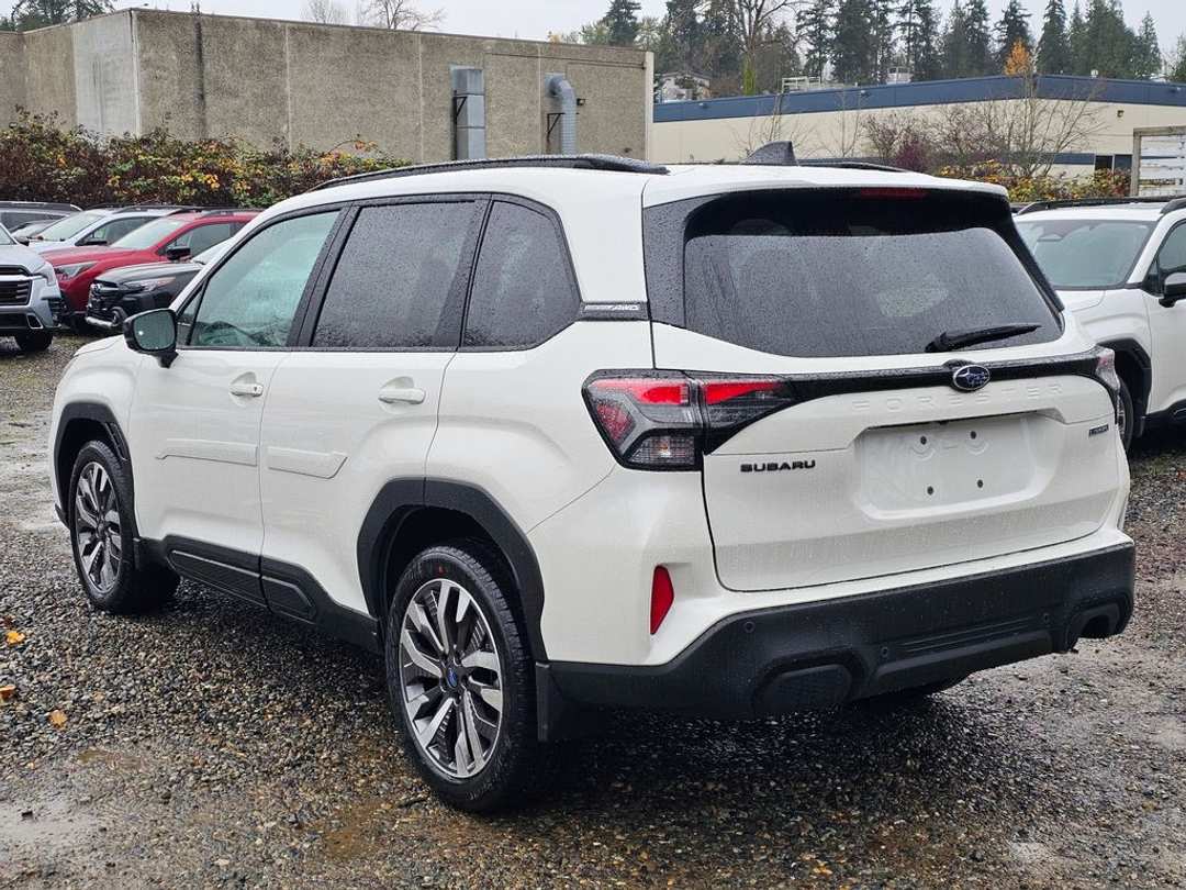 2026 Subaru Forester Touring - Image 3