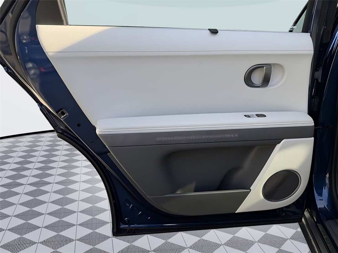 2026 Hyundai Ioniq 5 Limited - Image 28
