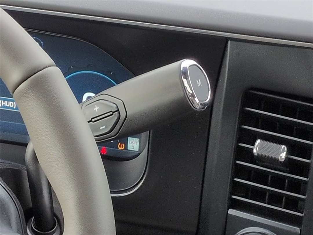 2026 Ford F-350Sd Platinum - Image 17