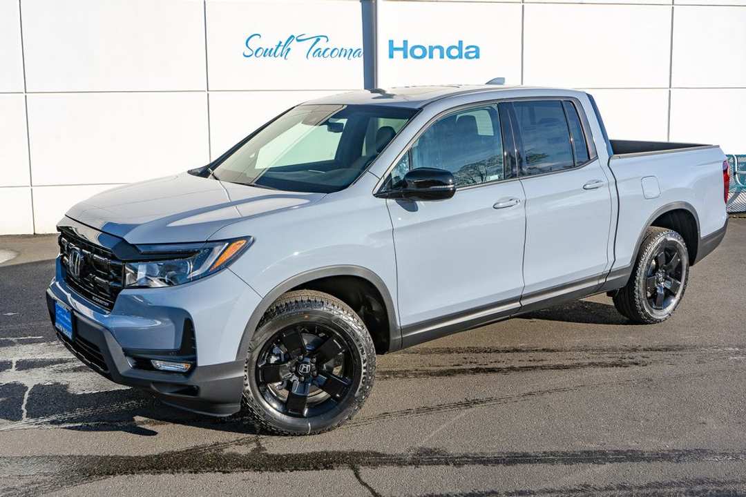 2026 Honda Ridgeline Black Edition TwoTone - Image 3