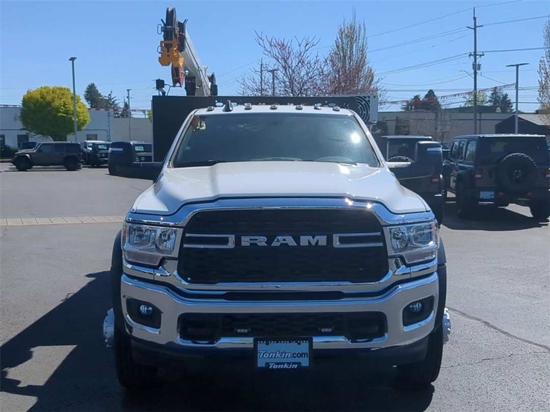 2024 Ram 5500Hd Tradesman - Image 8