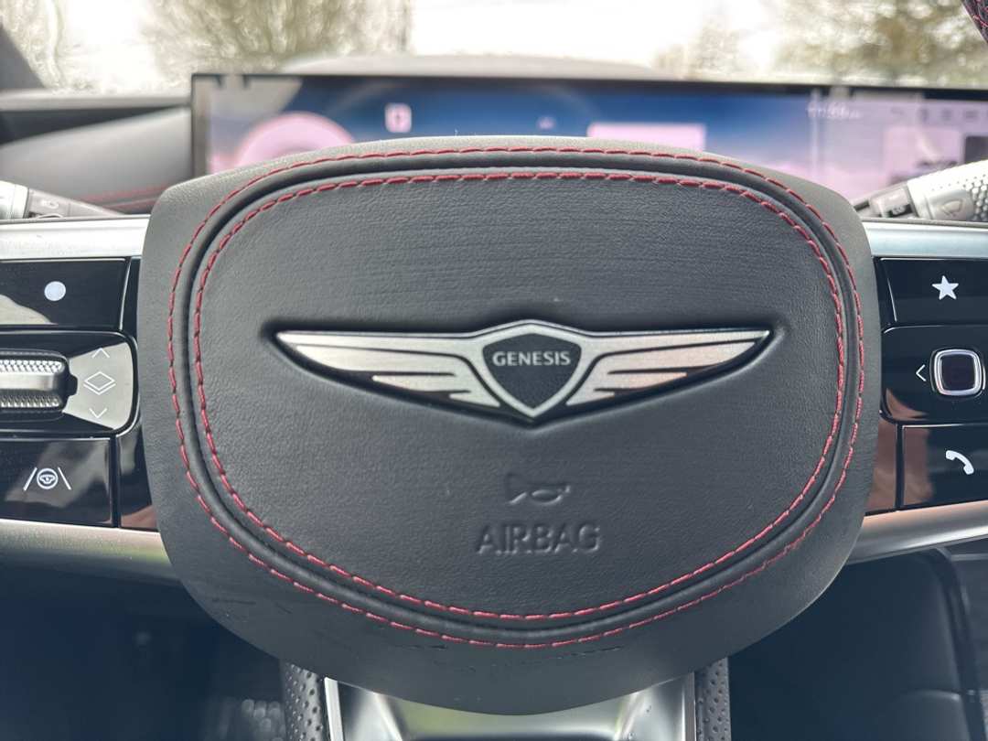 2025 Genesis G80 3.5T - Image 38