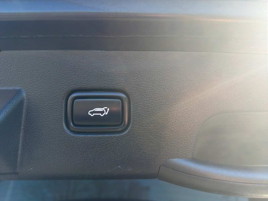 2024 Kia Sportage EX - Image 20