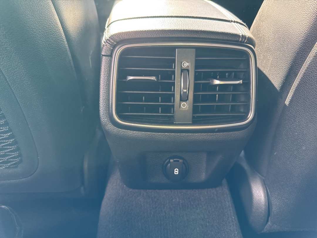 2019 Genesis G70 2.0T Advanced - Image 41