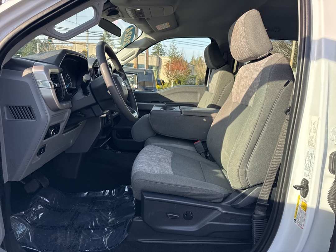 2023 Ford F-150 XLT - Image 19