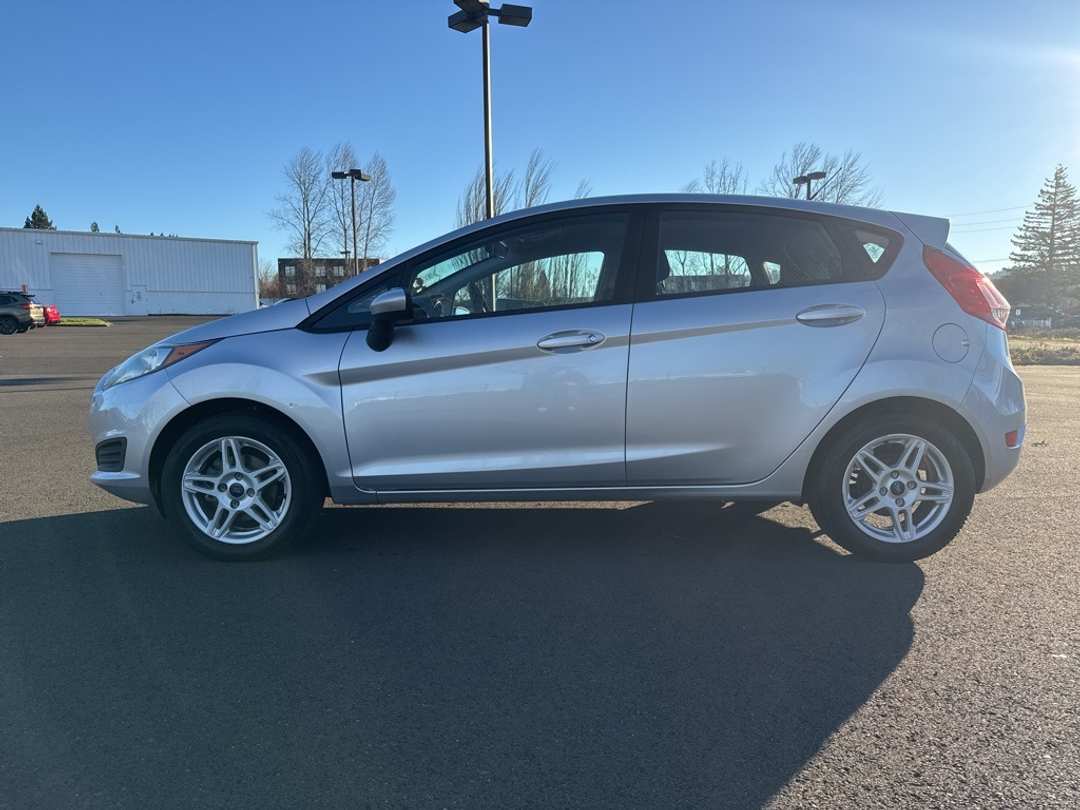 2018 Ford Fiesta SE - Image 4