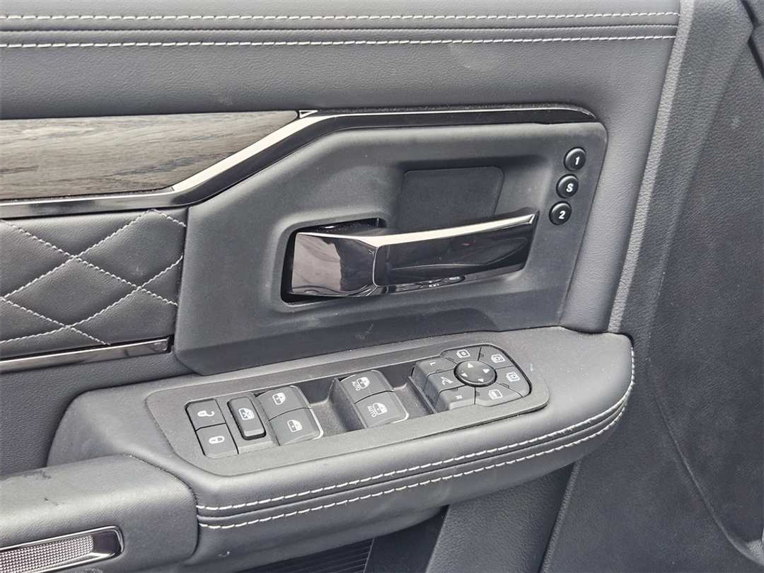 2025 Ram 3500 Limited - Image 11